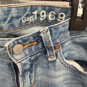 GAP 1969 Women's Light Blue Denim Jeans